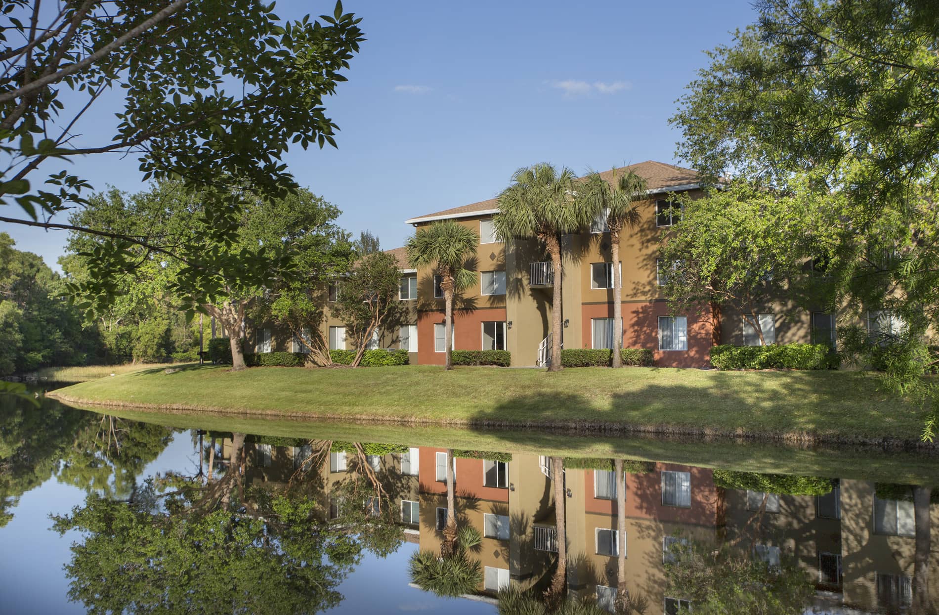 The Reserve and The Park at Riverbridge Lake