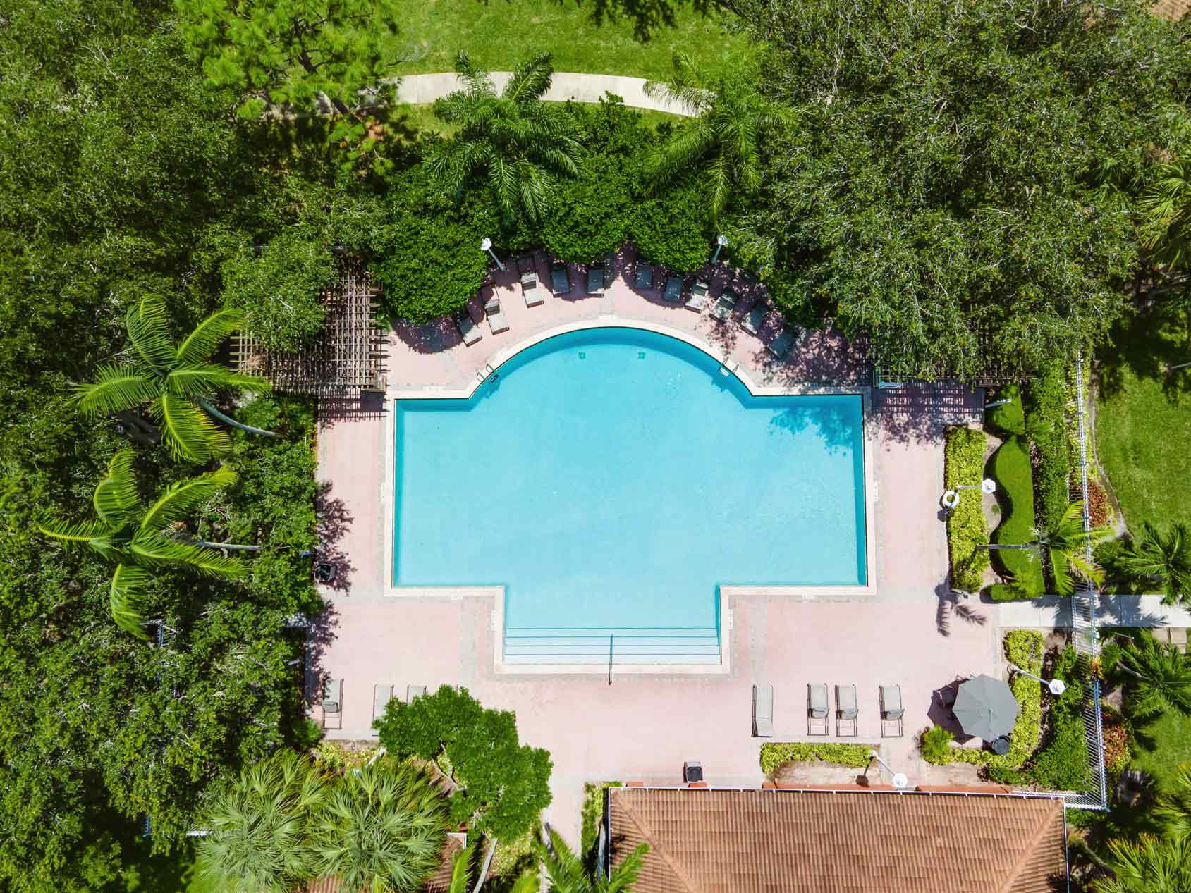 the reserve and the park at Riverbridge drone pool
