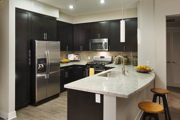 The Residences At Bella Terra Apartments In Huntington