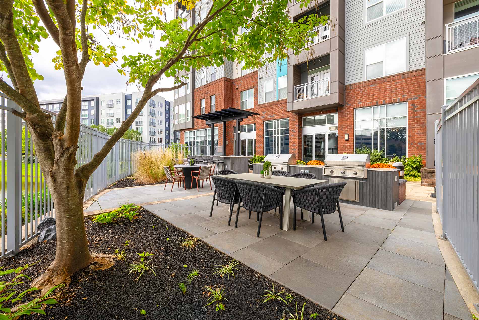 The Smith grilling area courtyard
