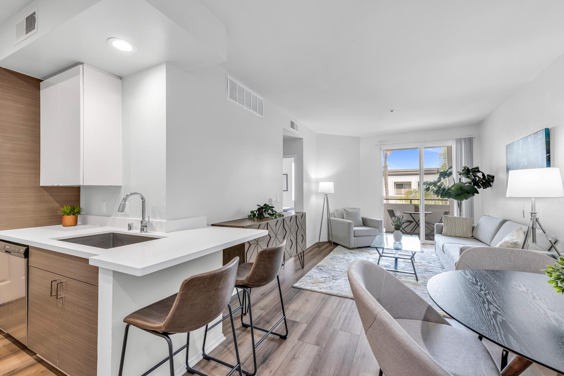 Tierra Del Rey staged kitchen and dining room