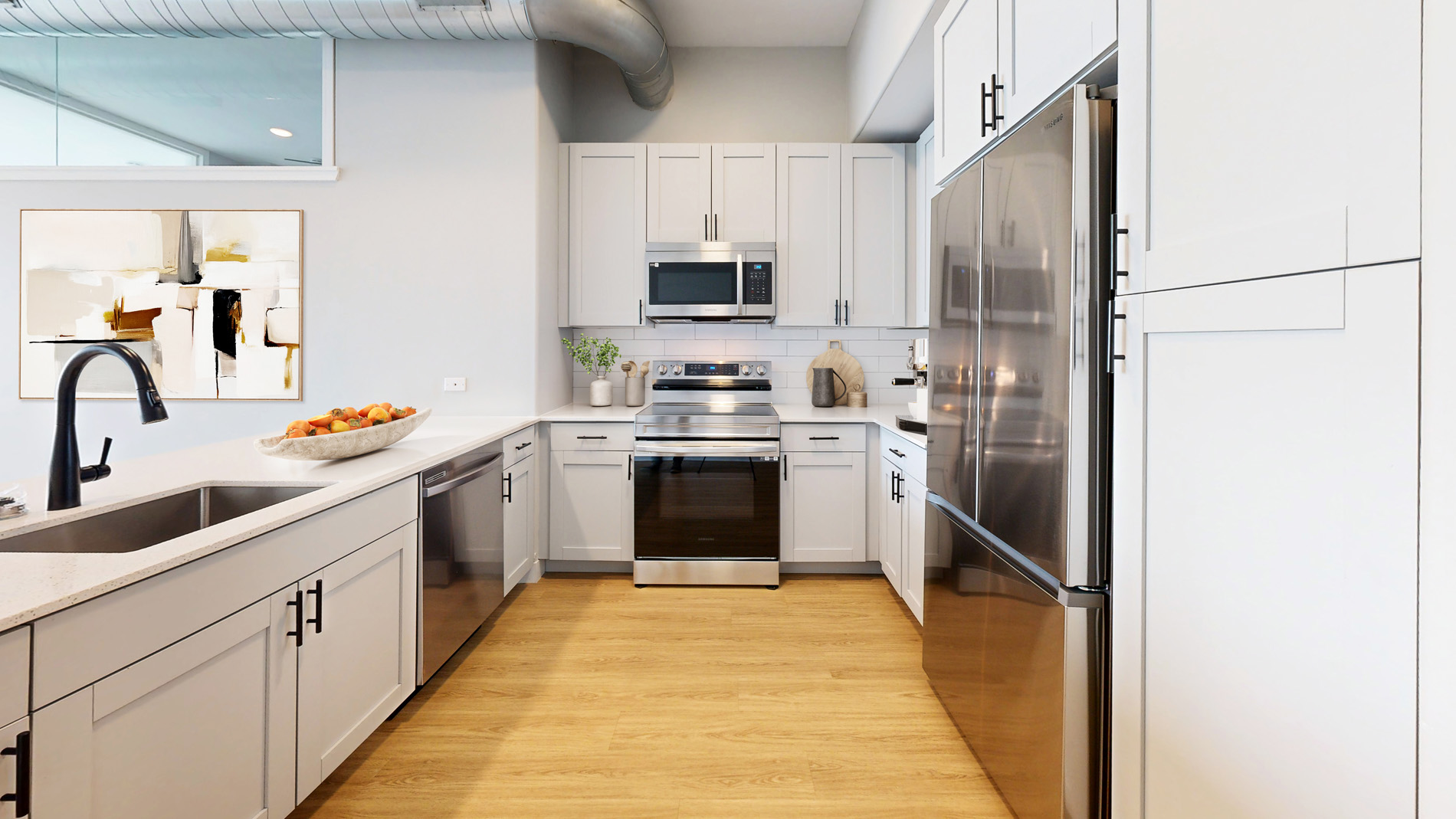 Towson Promenade staged kitchen