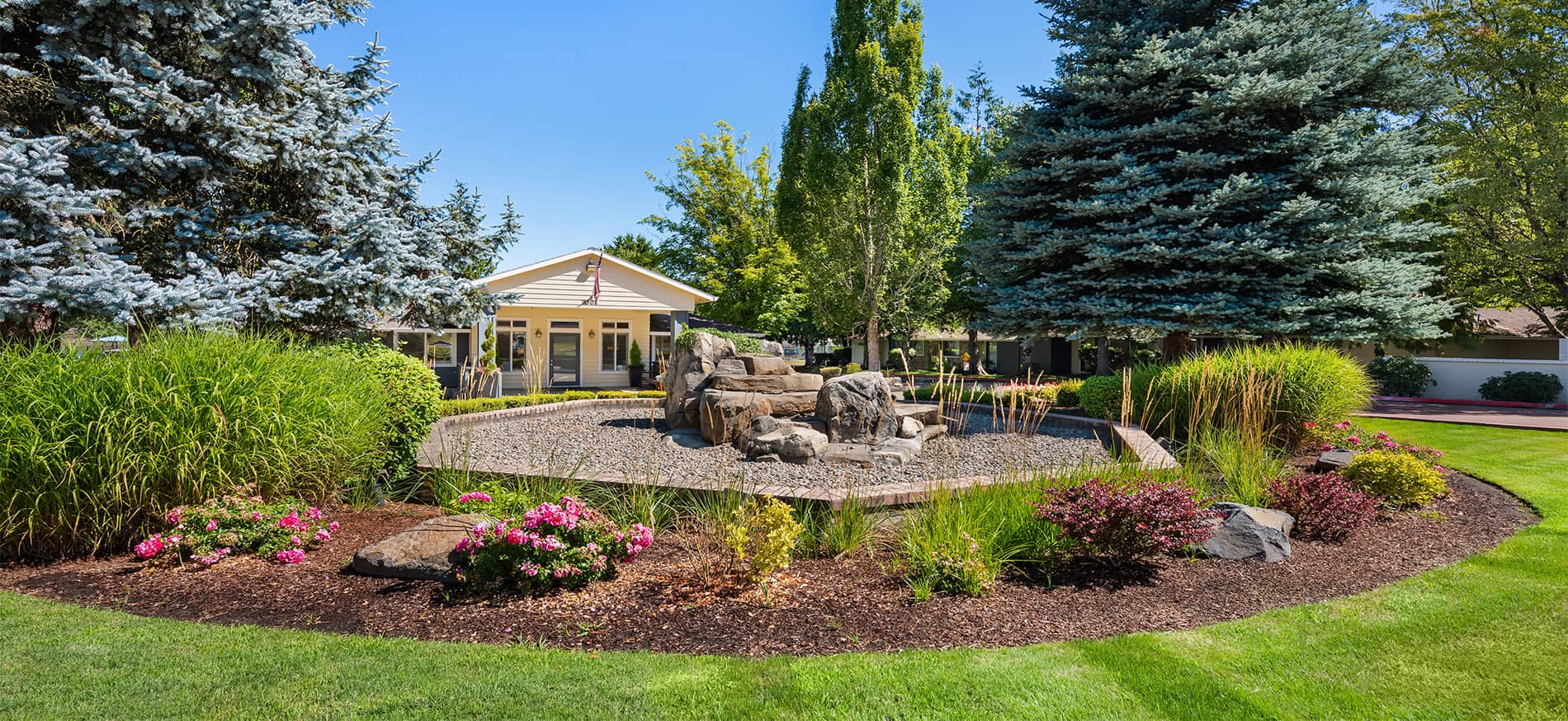 Tualatin Apartments Building Exterior