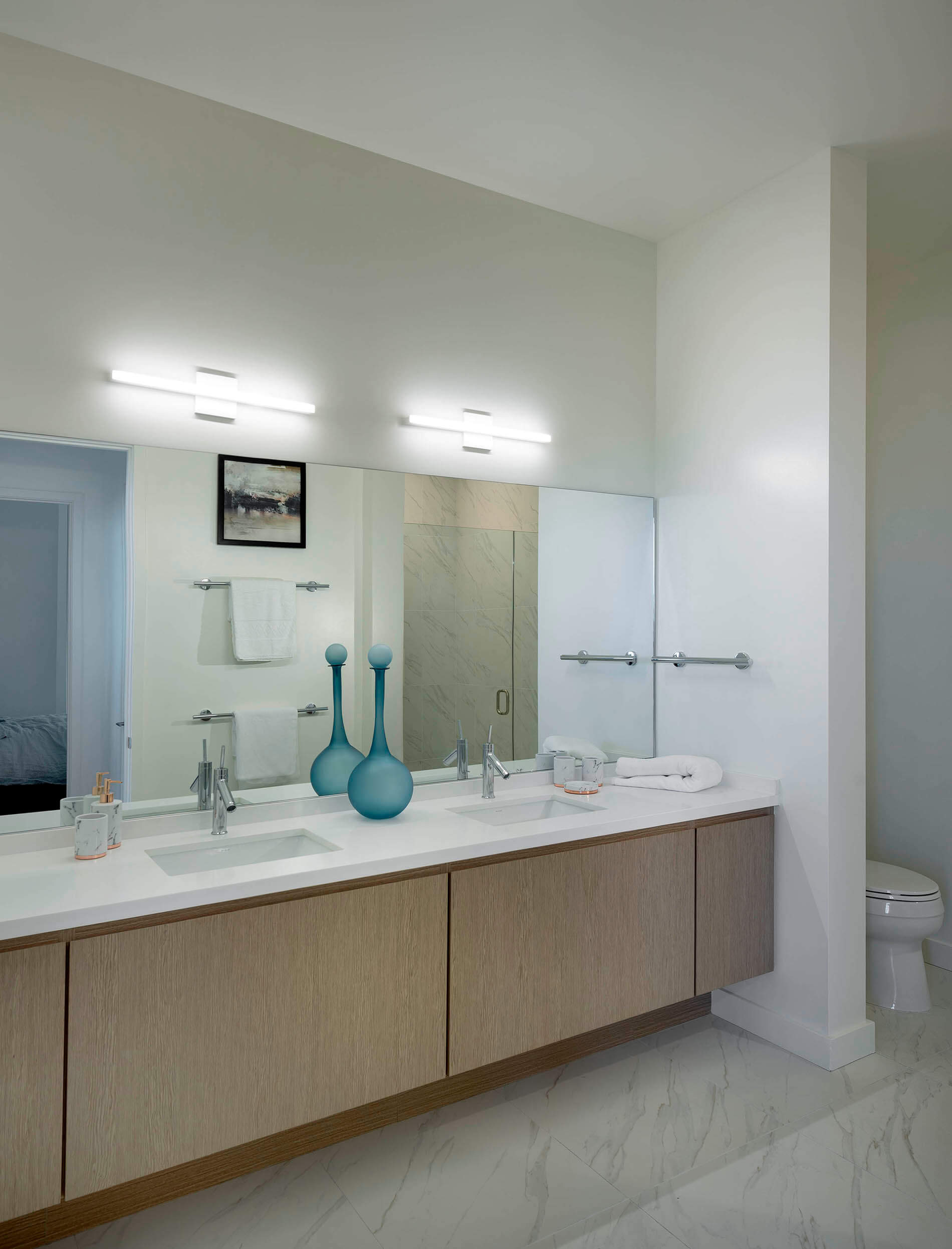 Vision on Wilshire Penthouse Bathroom