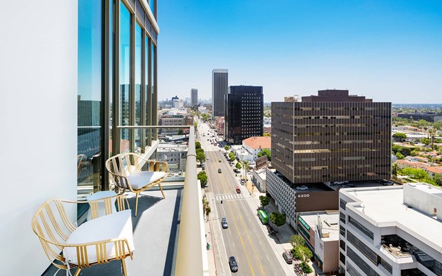 Vision on Wilshire Apartments Penthouse