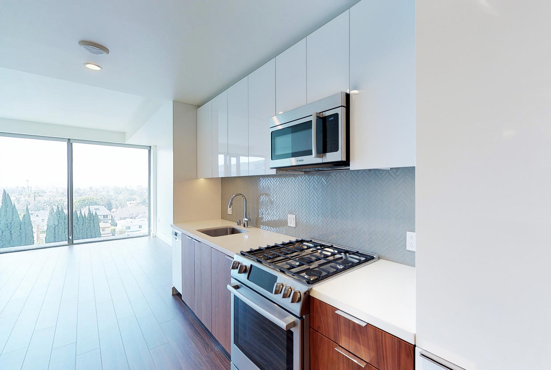 VisionOnWilshire 2018 unit602 E1A MP