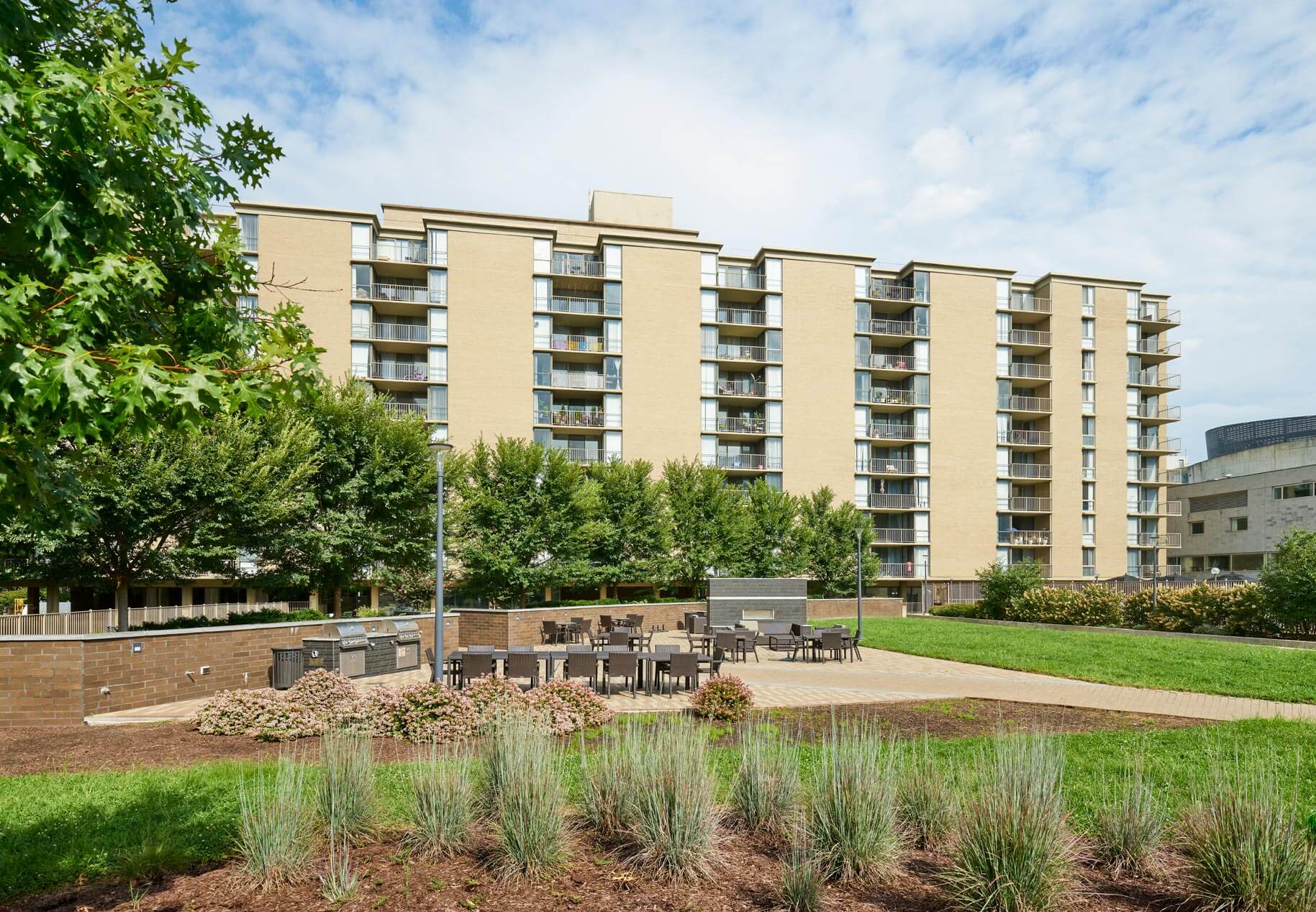 WatersideTowers Building exterior