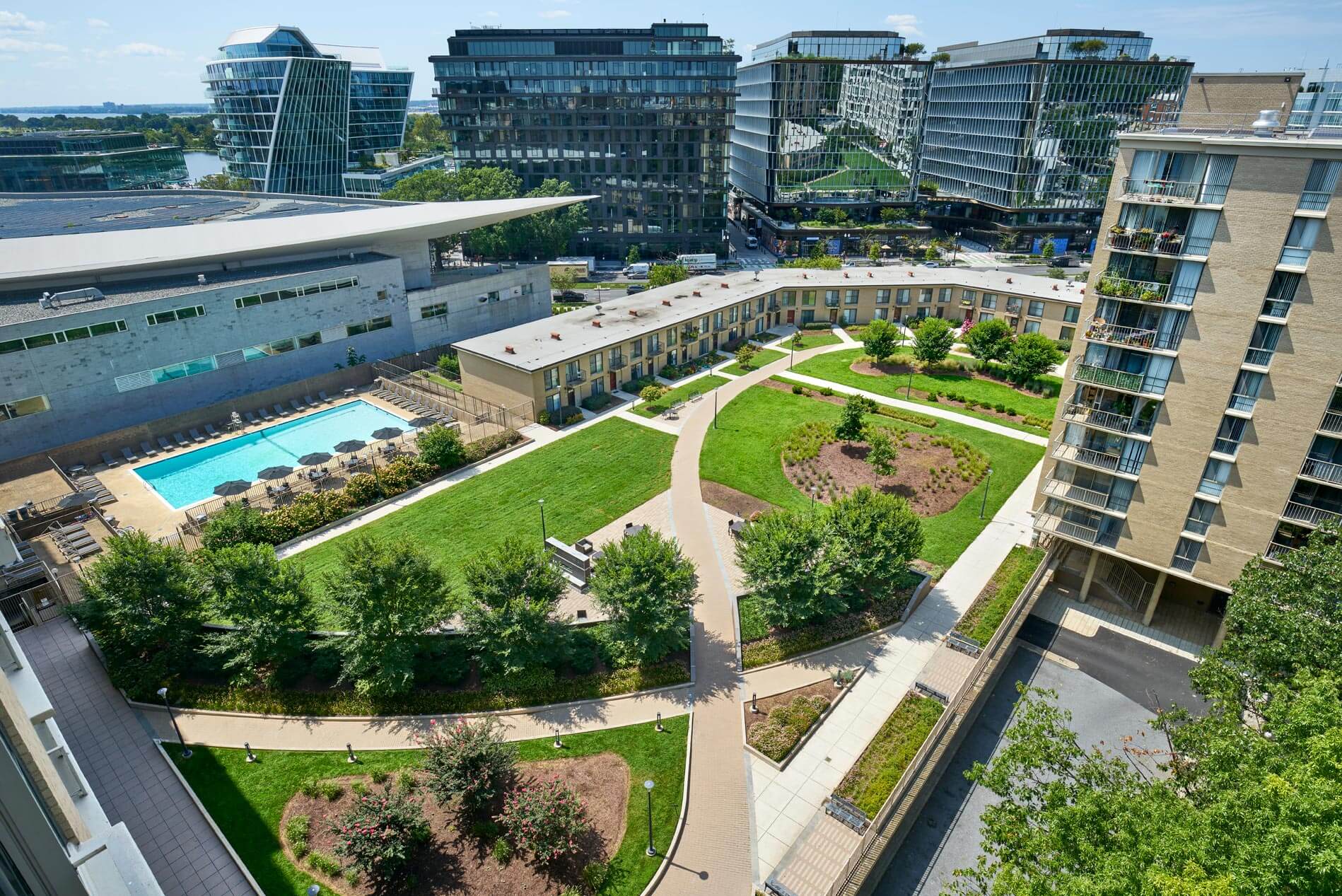 WatersideTowers building exterior and courtyard