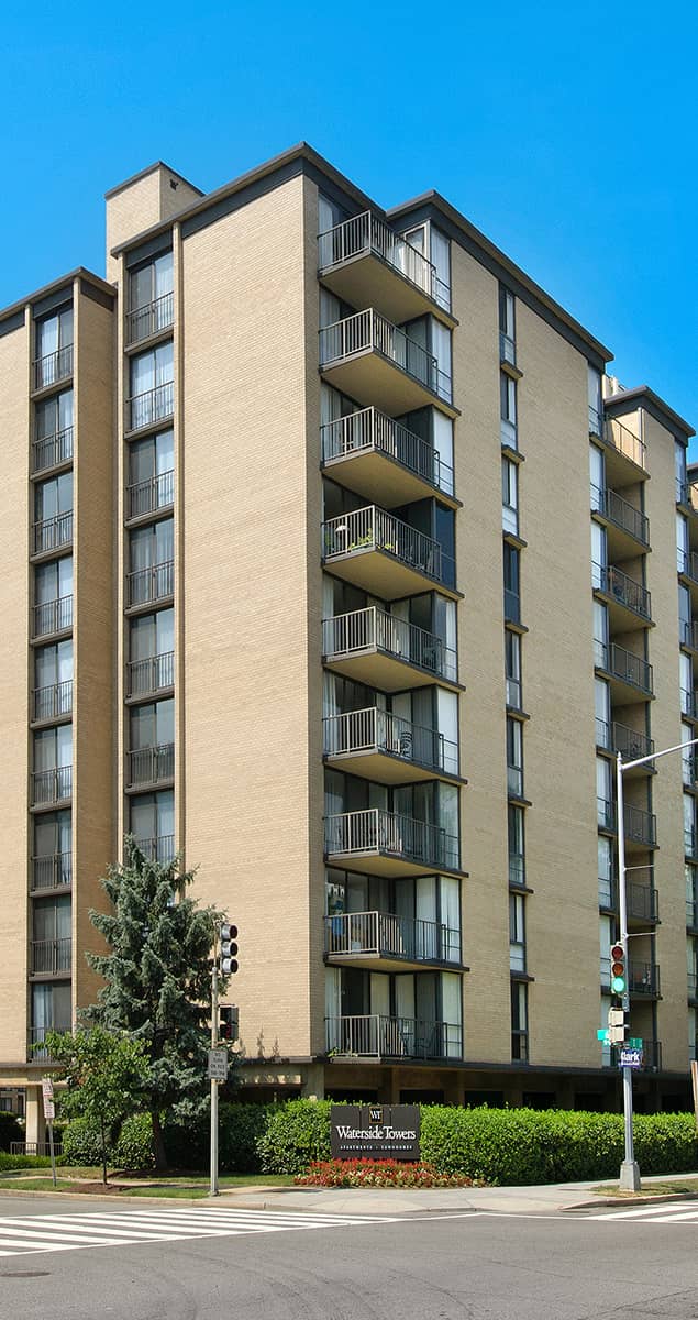 Waterside Towers building image