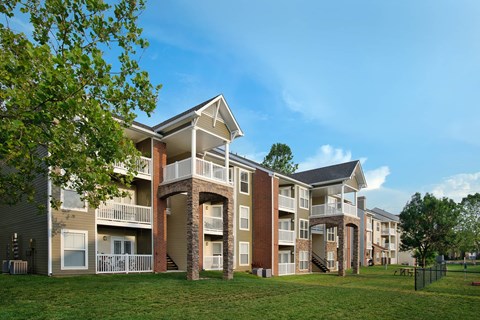 Wellington Place at Olde Town Apartments
