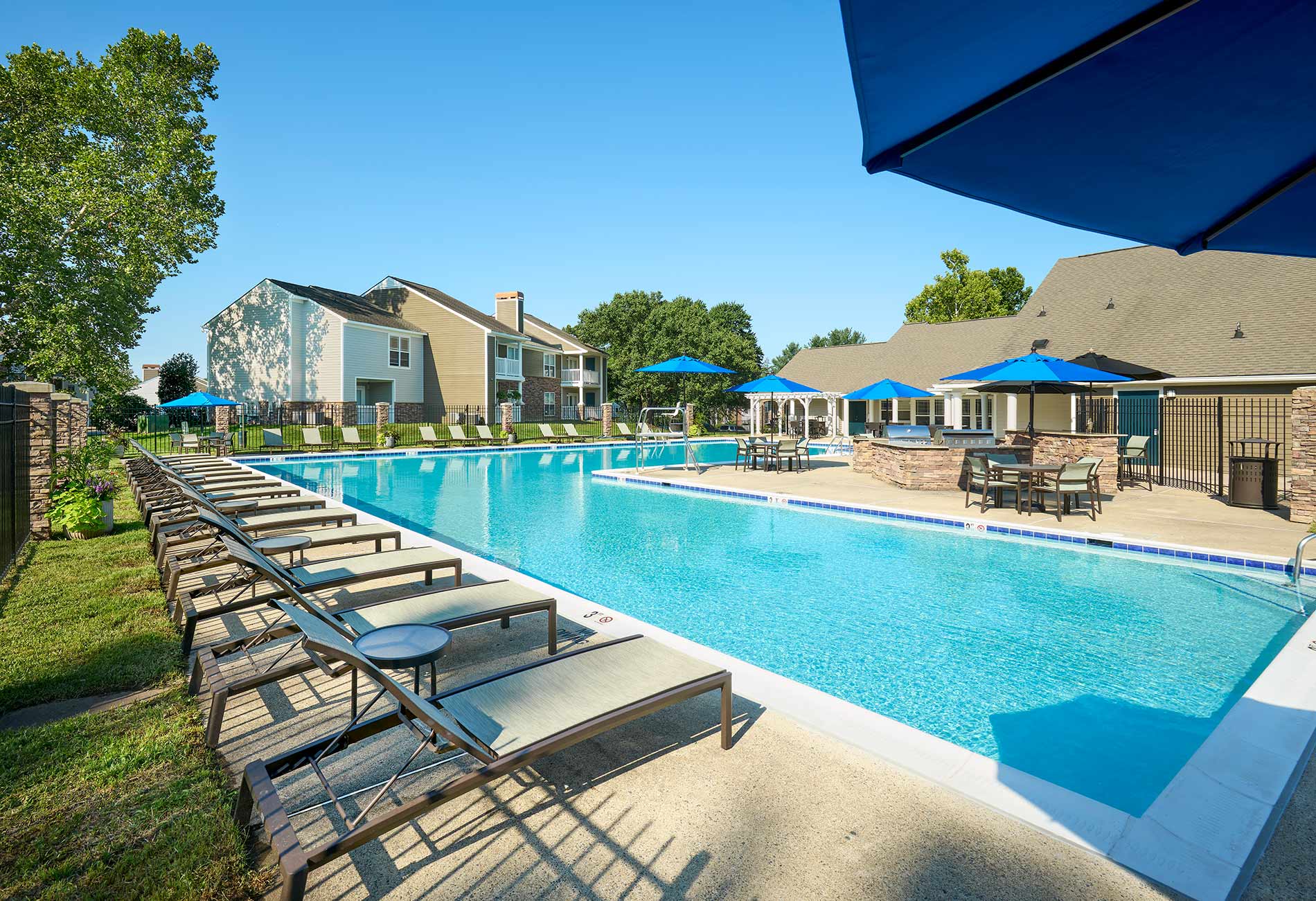 Wellington Place at Olde Town Pool