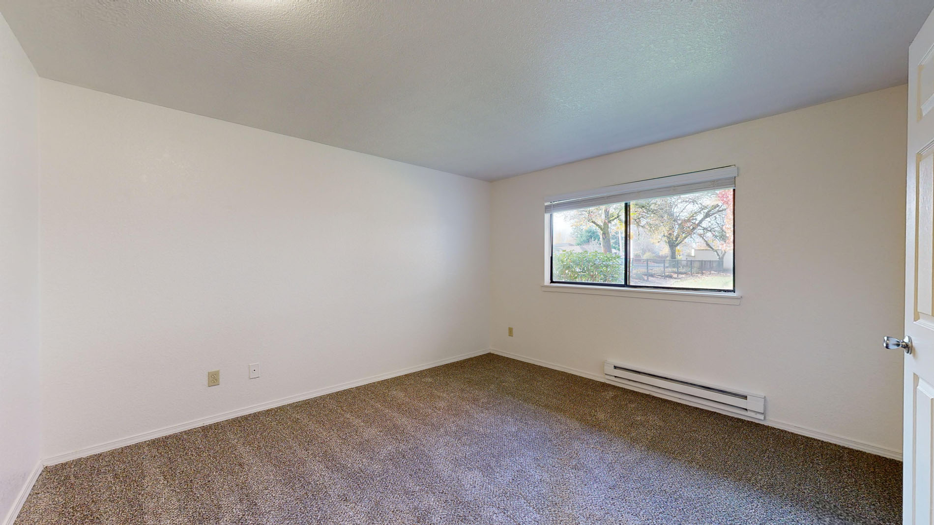 Tualatin Heights 4 of 5
