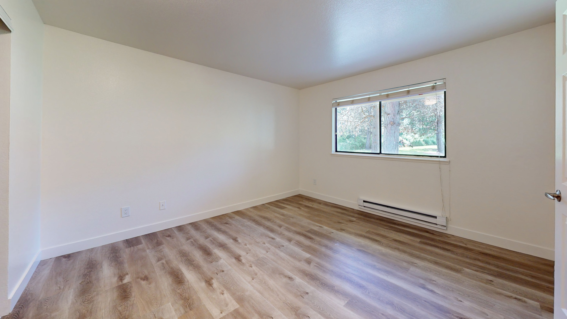 Tualatin Heights 4 of 5