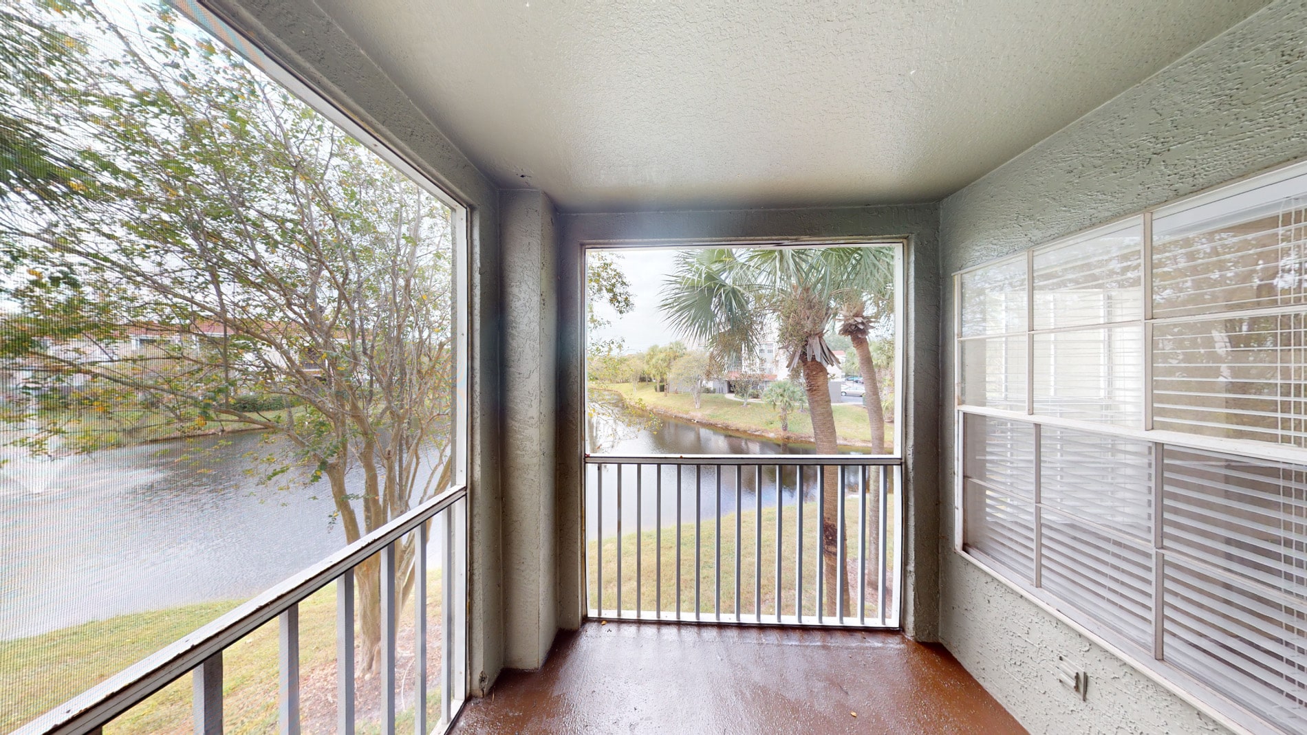 Arbors at Lee Vista 3 of 5
