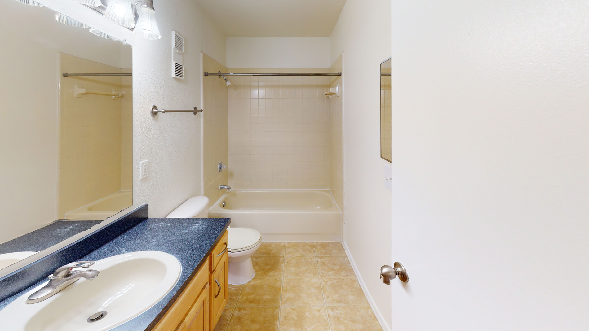 Lakewood Place 4 of 5