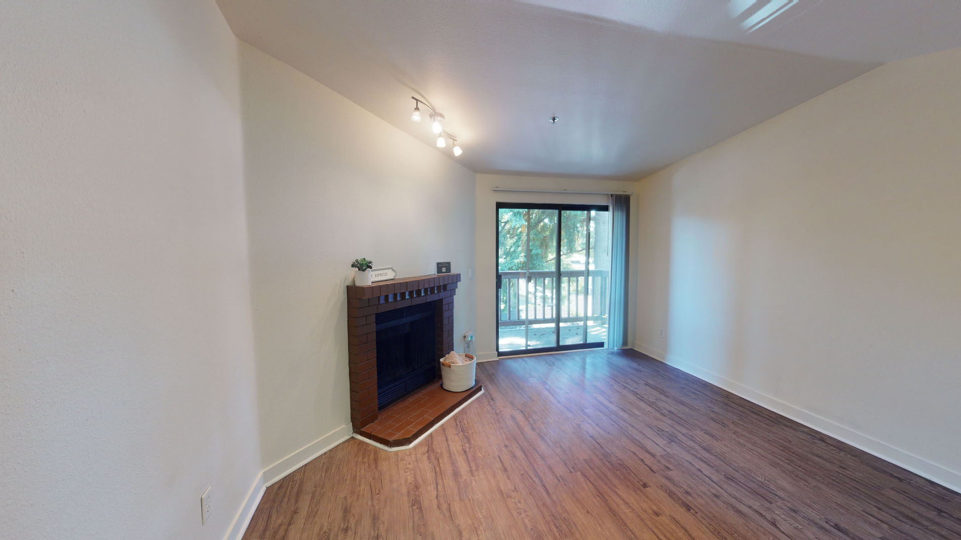 Crown Pointe 1 of 5