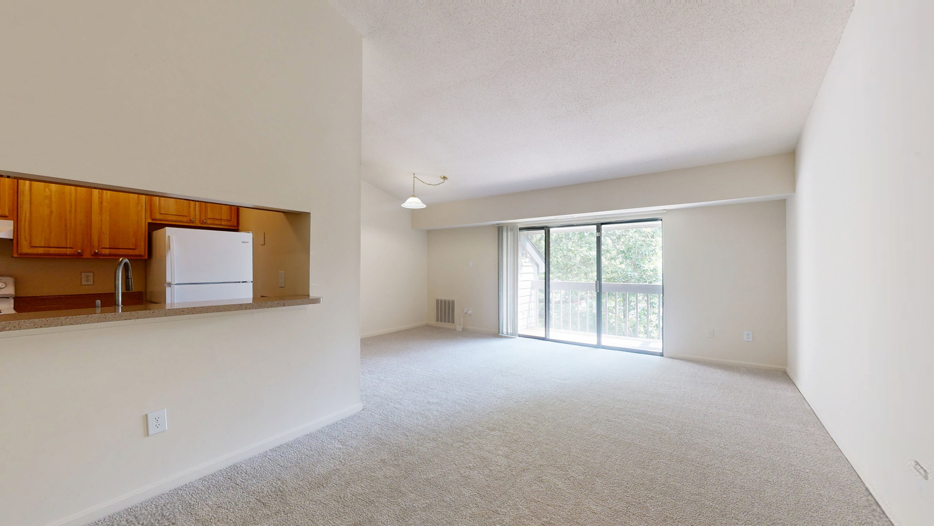 2 Bedroom Apartment – 200 Foxhall Dr #B25J, Bel Air, MD 21015