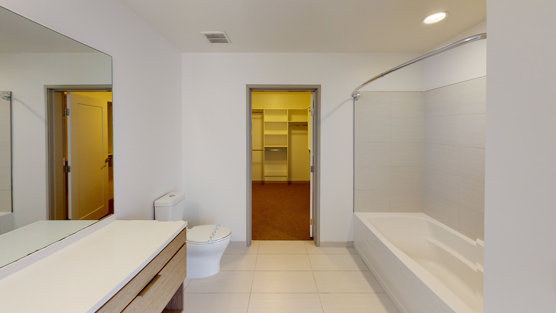 3033 Wilshire 4 of 5