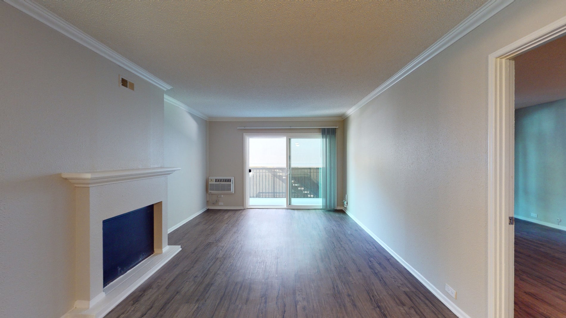 Eight 80 Newport Beach 2 of 5