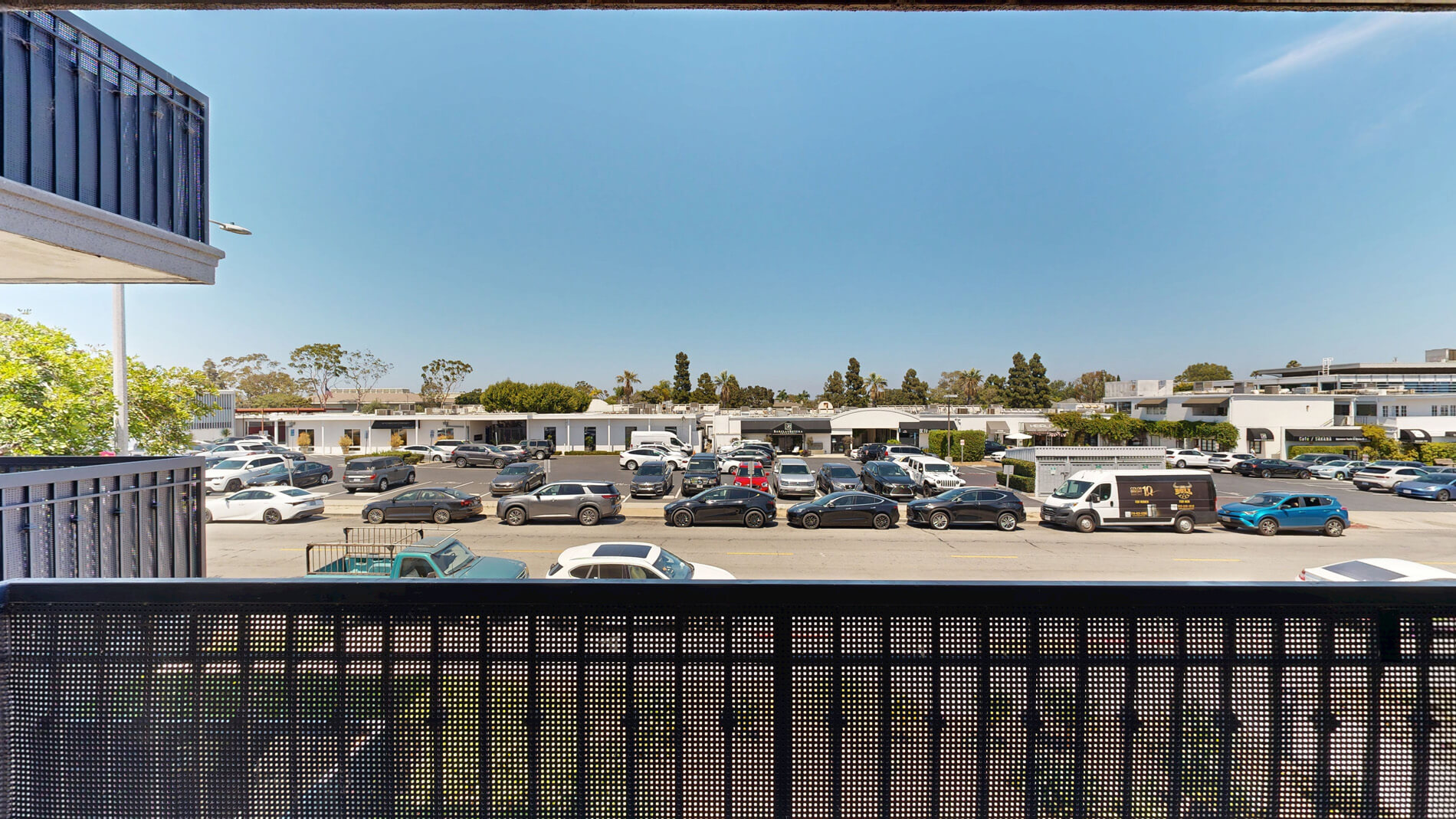 Eight 80 Newport Beach 3 of 5