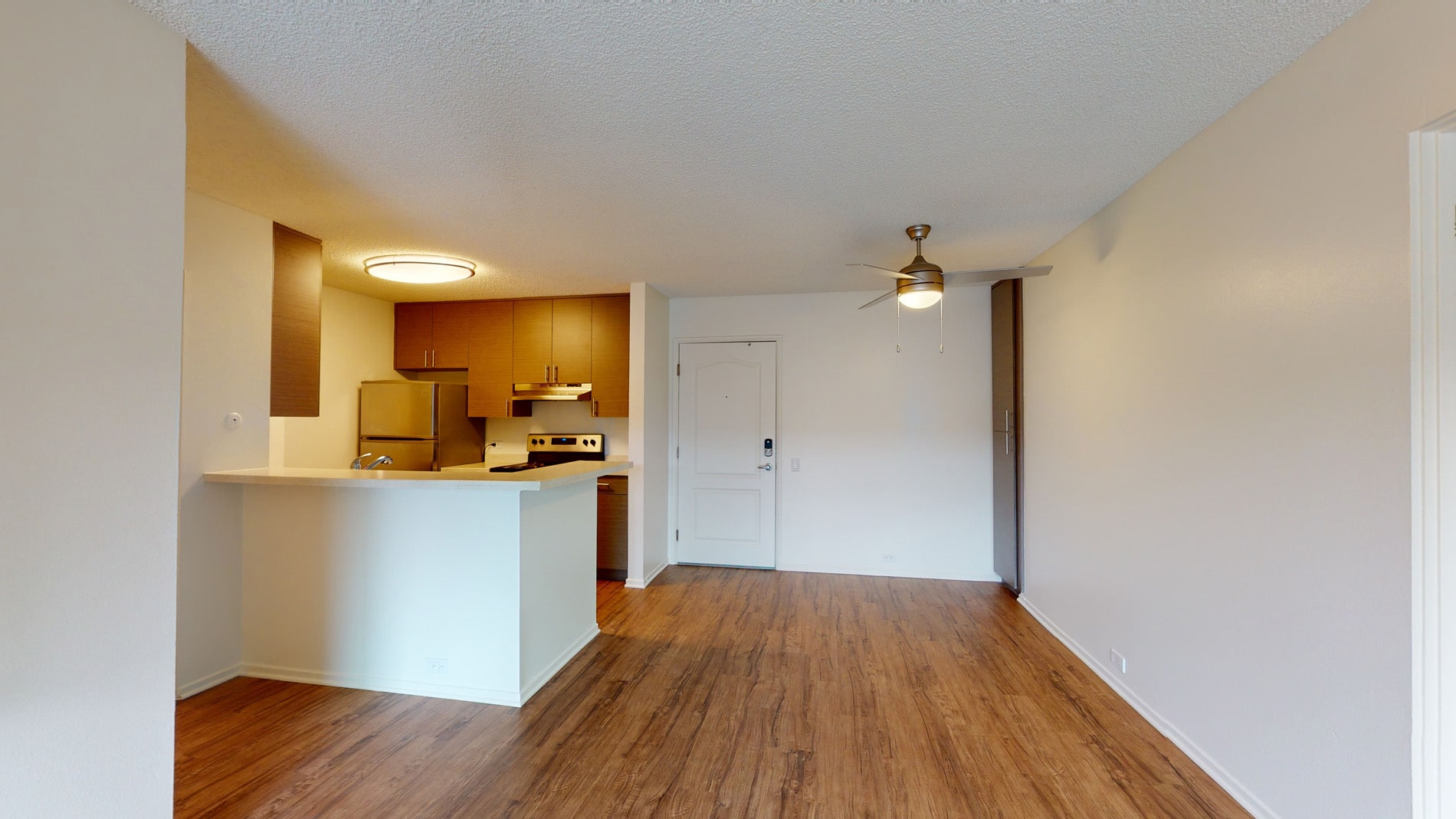 Eight 80 Newport Beach 2 of 5