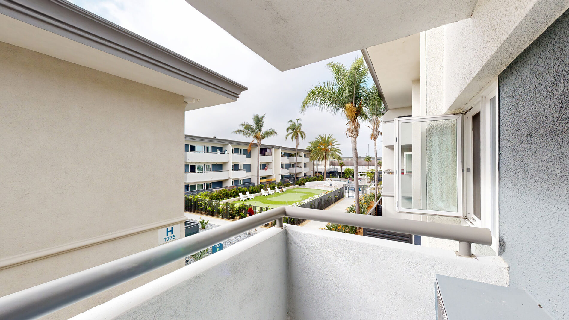 Eight 80 Newport Beach 3 of 5