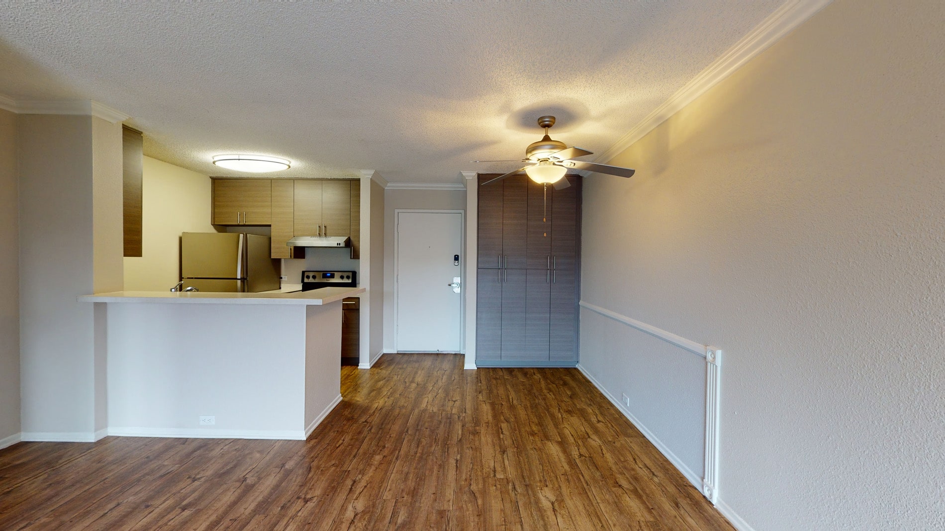 Eight 80 Newport Beach 2 of 5
