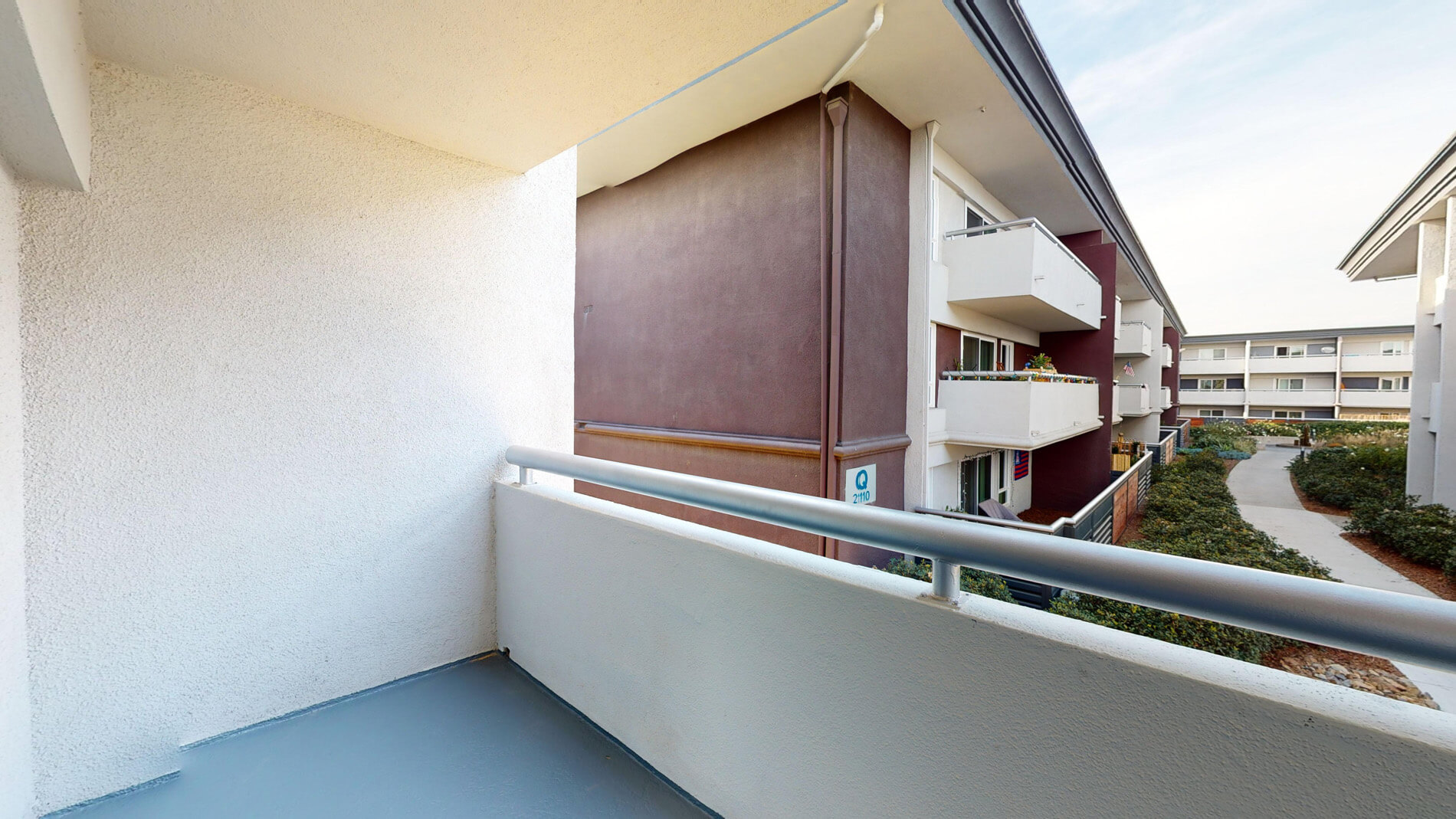 Eight 80 Newport Beach 3 of 5
