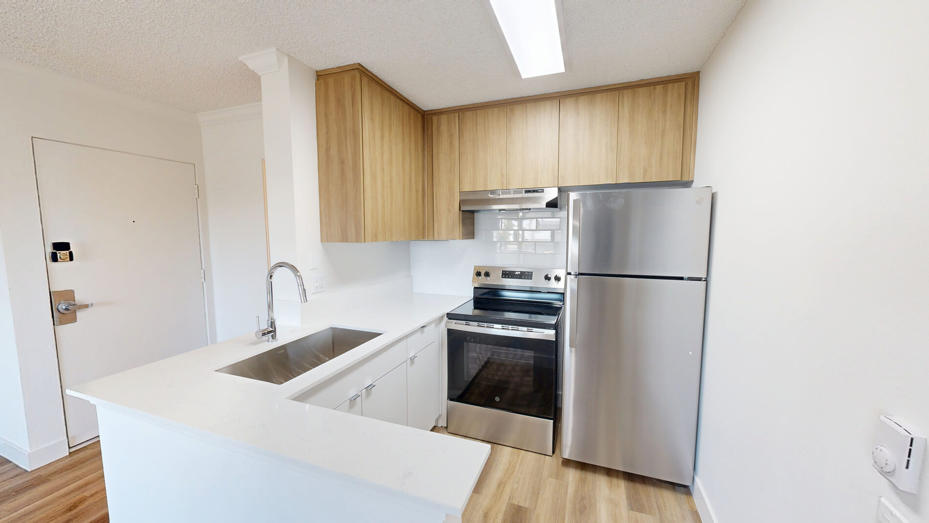 Eight 80 Newport Beach 1 of 4