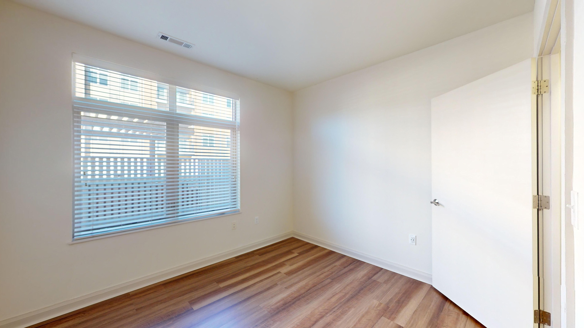 36 River St, Waltham