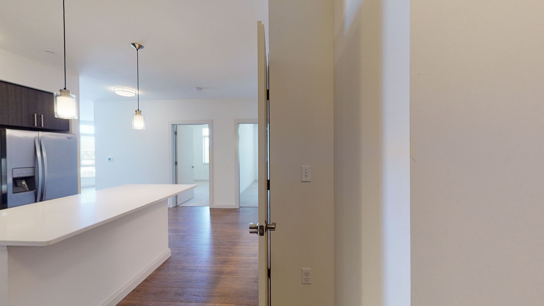3 Beds, 2 Baths apartment in Waltham for $4,160