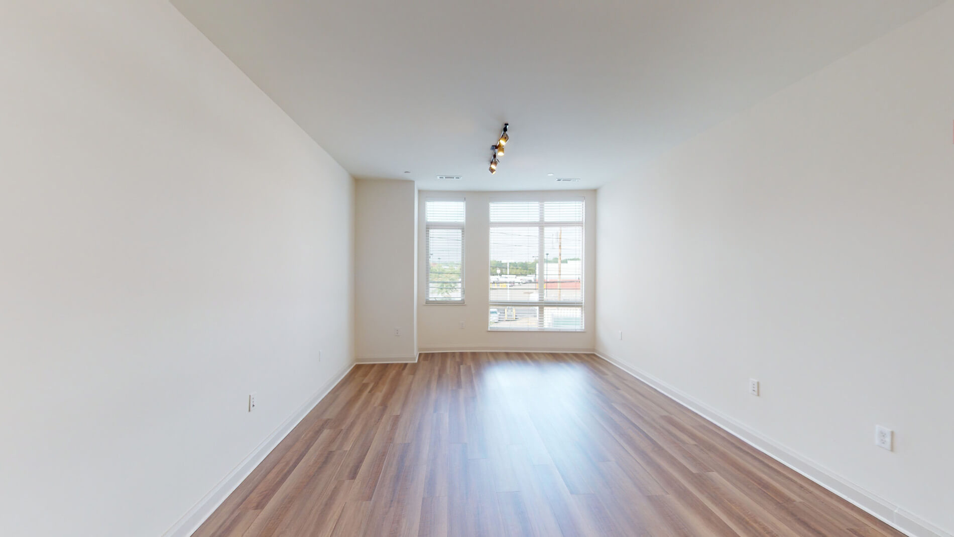 36 River St, Waltham