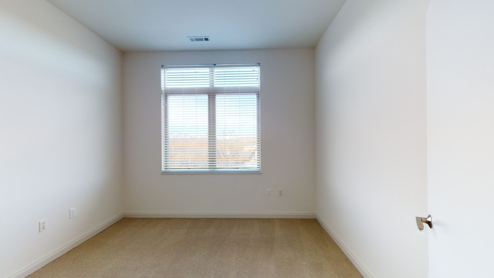 36 River St, Waltham