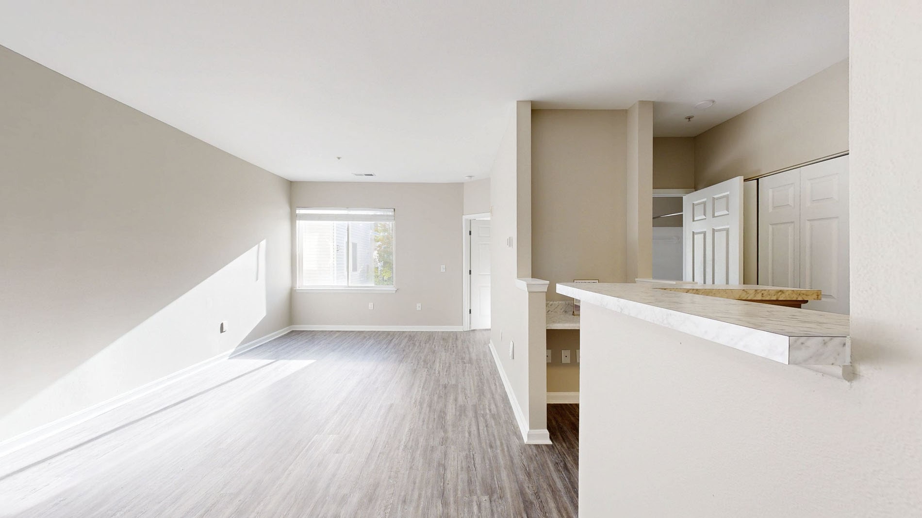 1 Bedroom Apartment – 20 Lambourne Rd #327, Towson, MD 21204