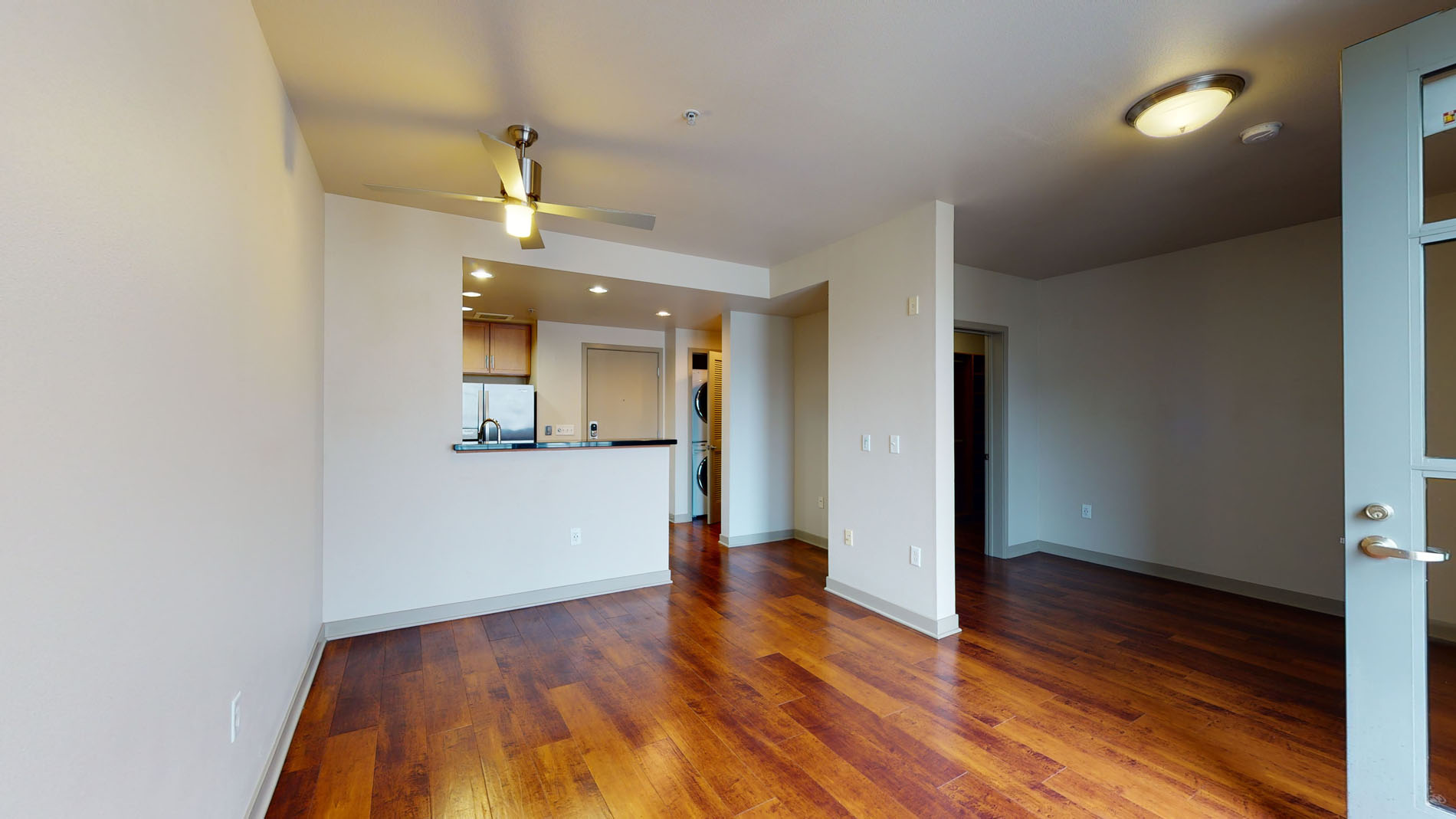 Edgewater 1 of 5