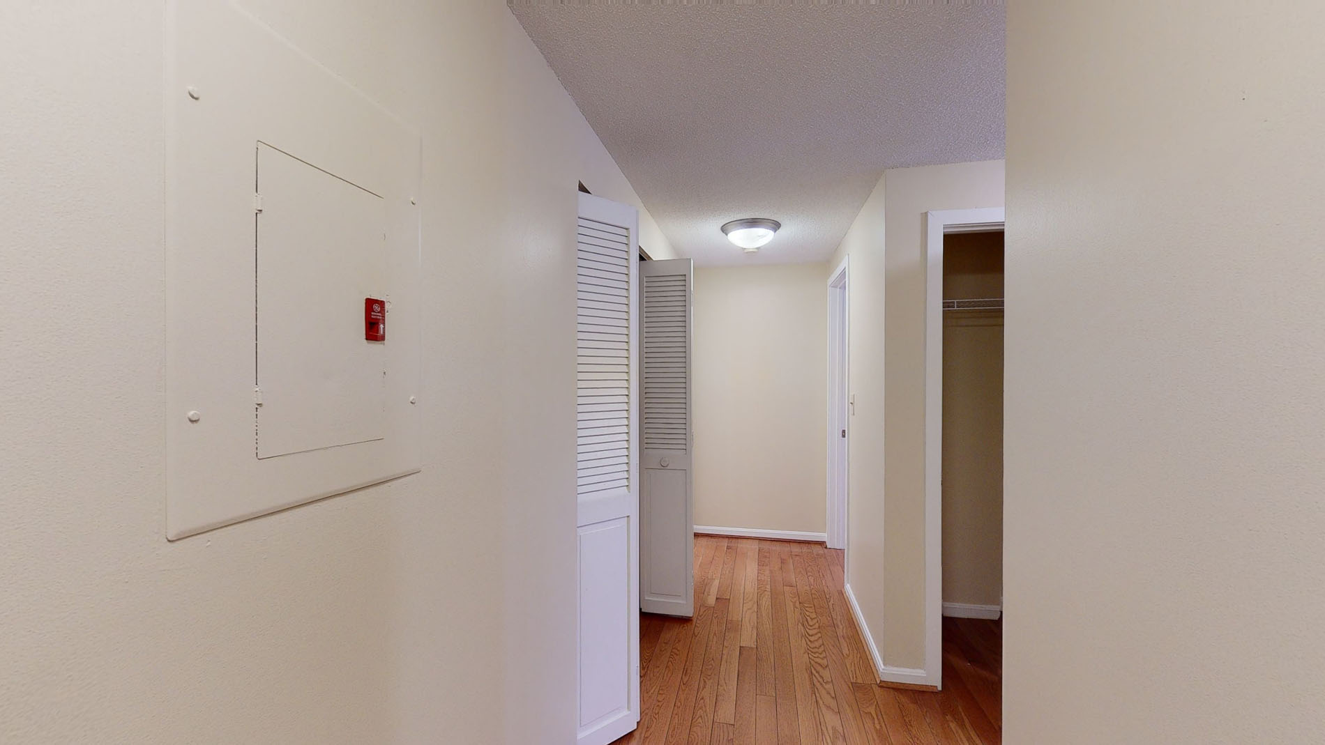 7 Harcourt St, Back Bay