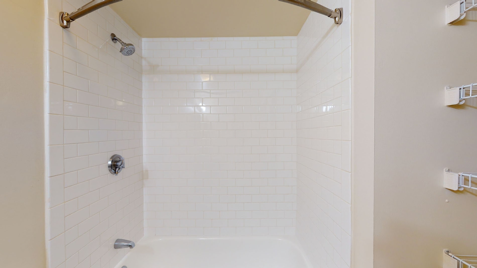 7 Harcourt St, Back Bay