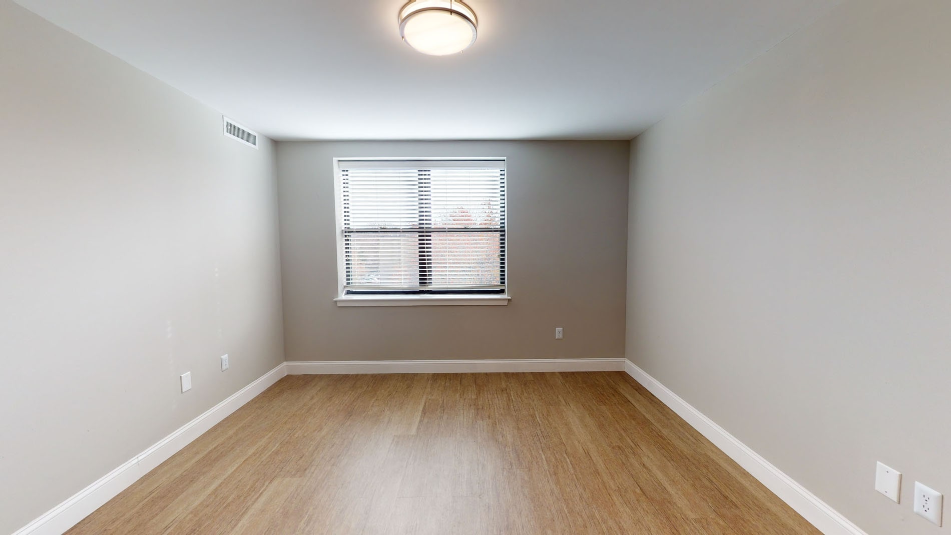 7 Harcourt St, Back Bay