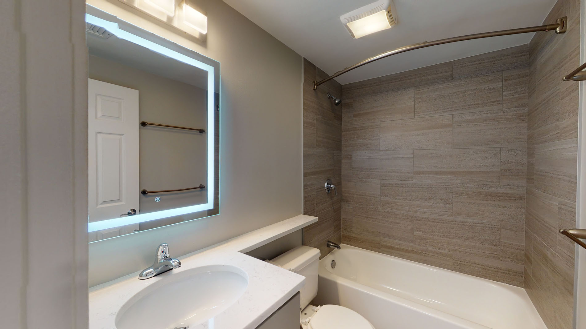 7 Harcourt St, Back Bay