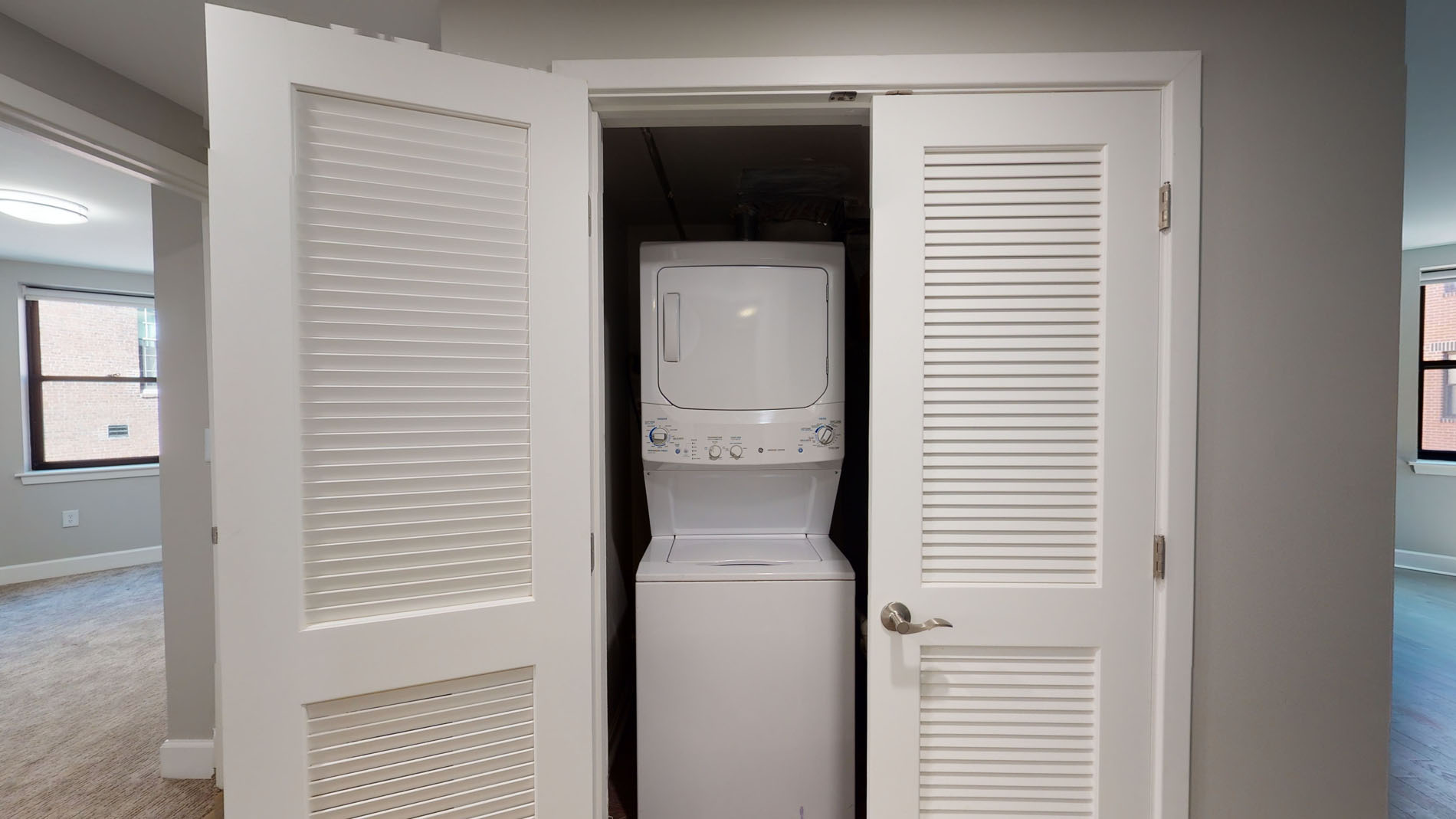 7 Harcourt St, Back Bay