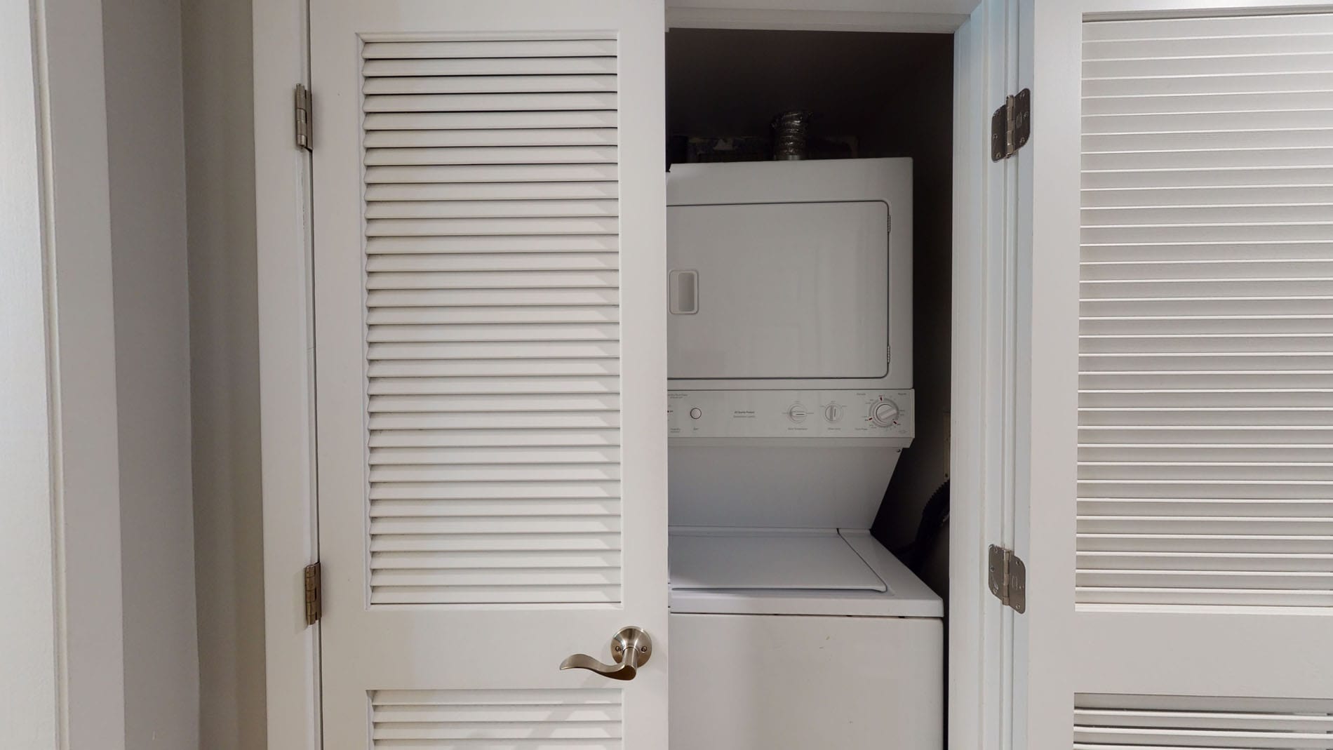 7 Harcourt St, Back Bay