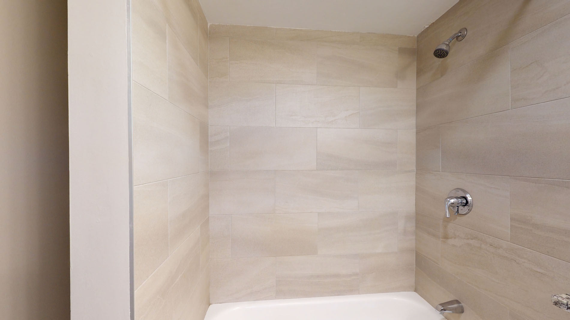 7 Harcourt St, Back Bay