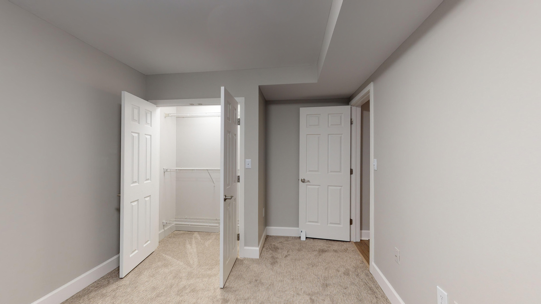 7 Harcourt St, Back Bay