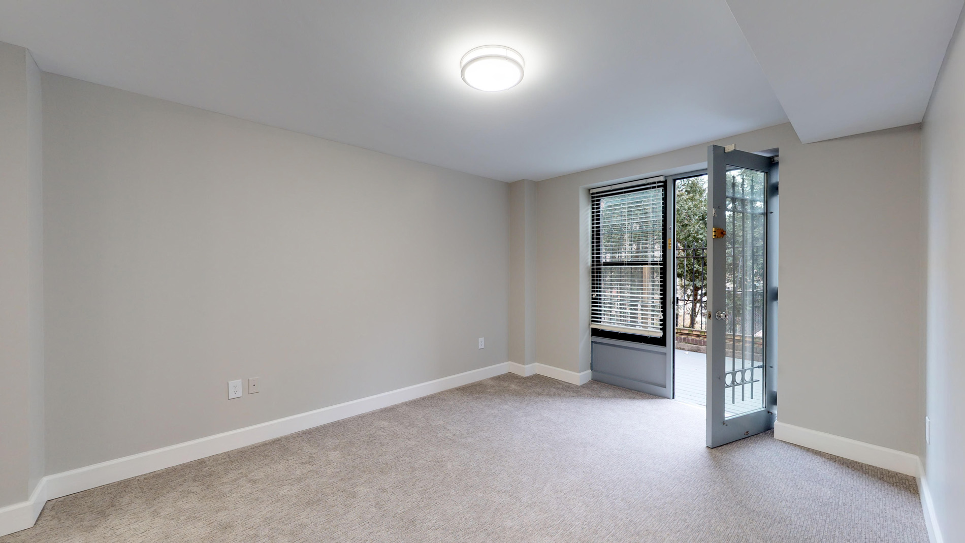 7 Harcourt St, Back Bay