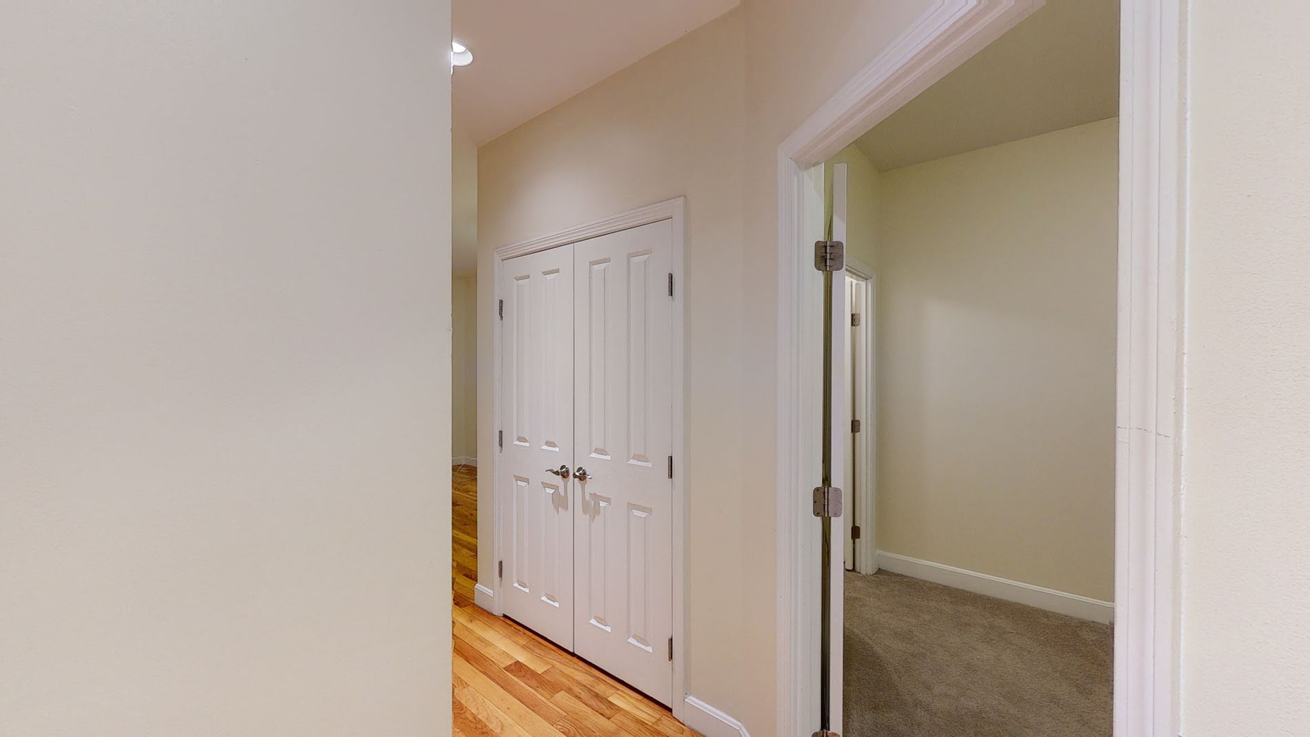 7 Harcourt St, Back Bay