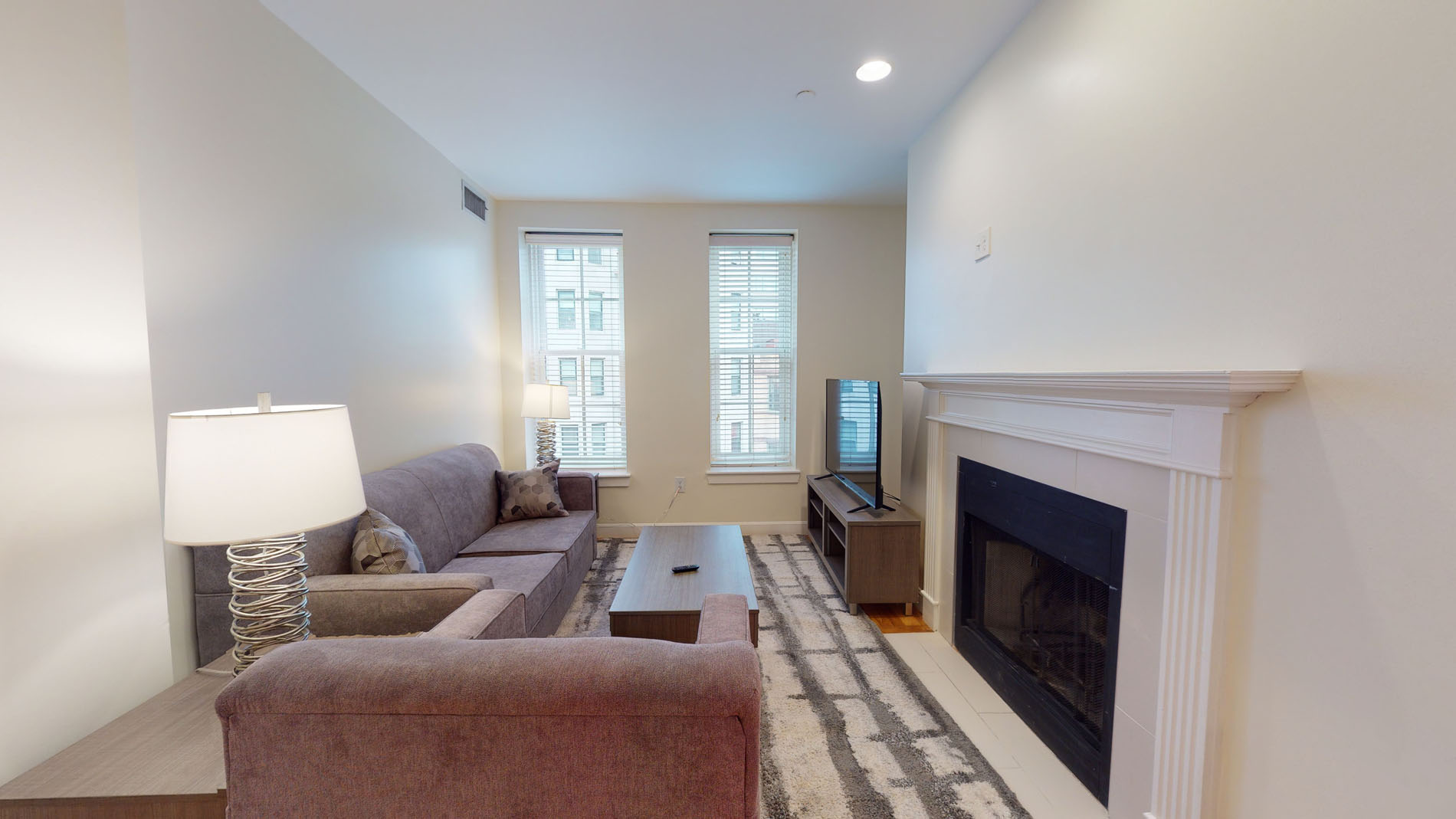 7 Harcourt St, Back Bay