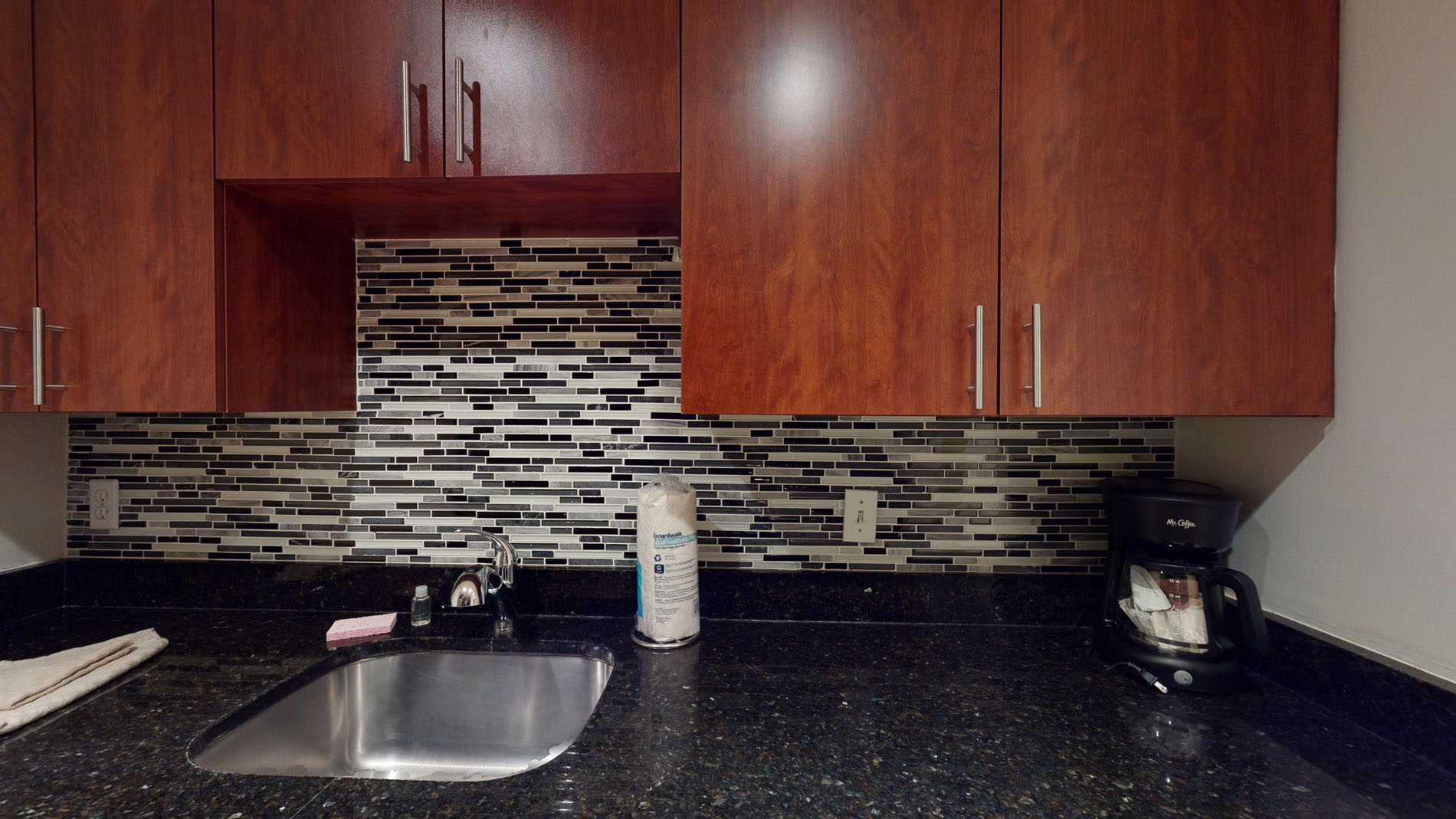 7 Harcourt St, Back Bay