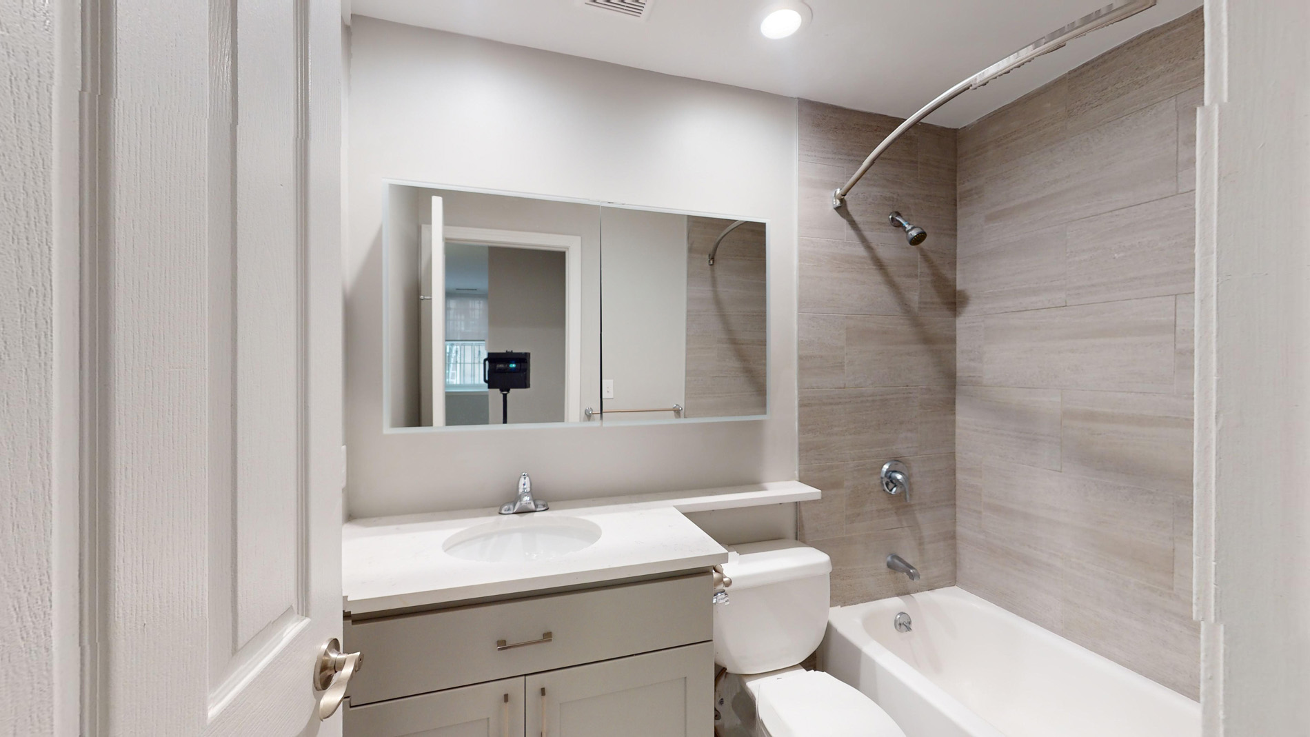 7 Harcourt St, Back Bay