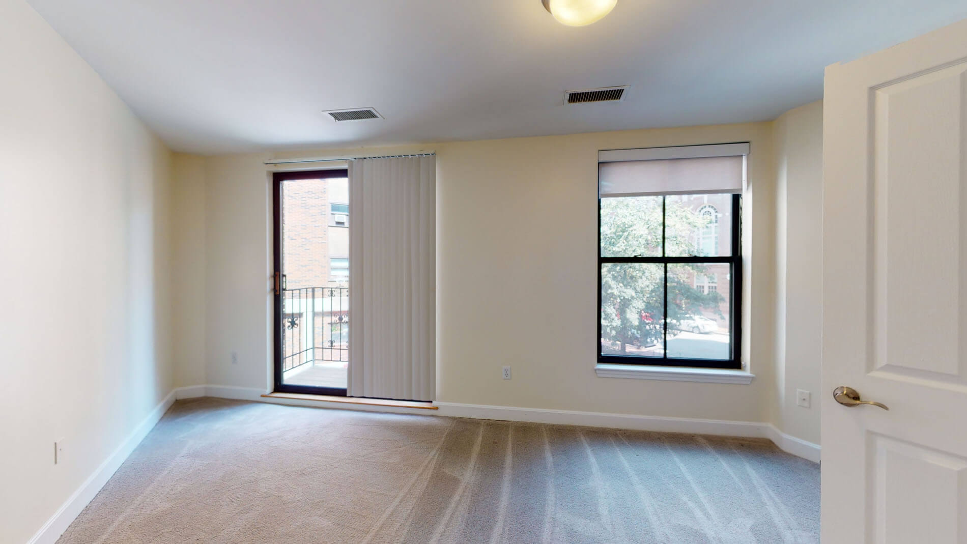 7 Harcourt St, Back Bay