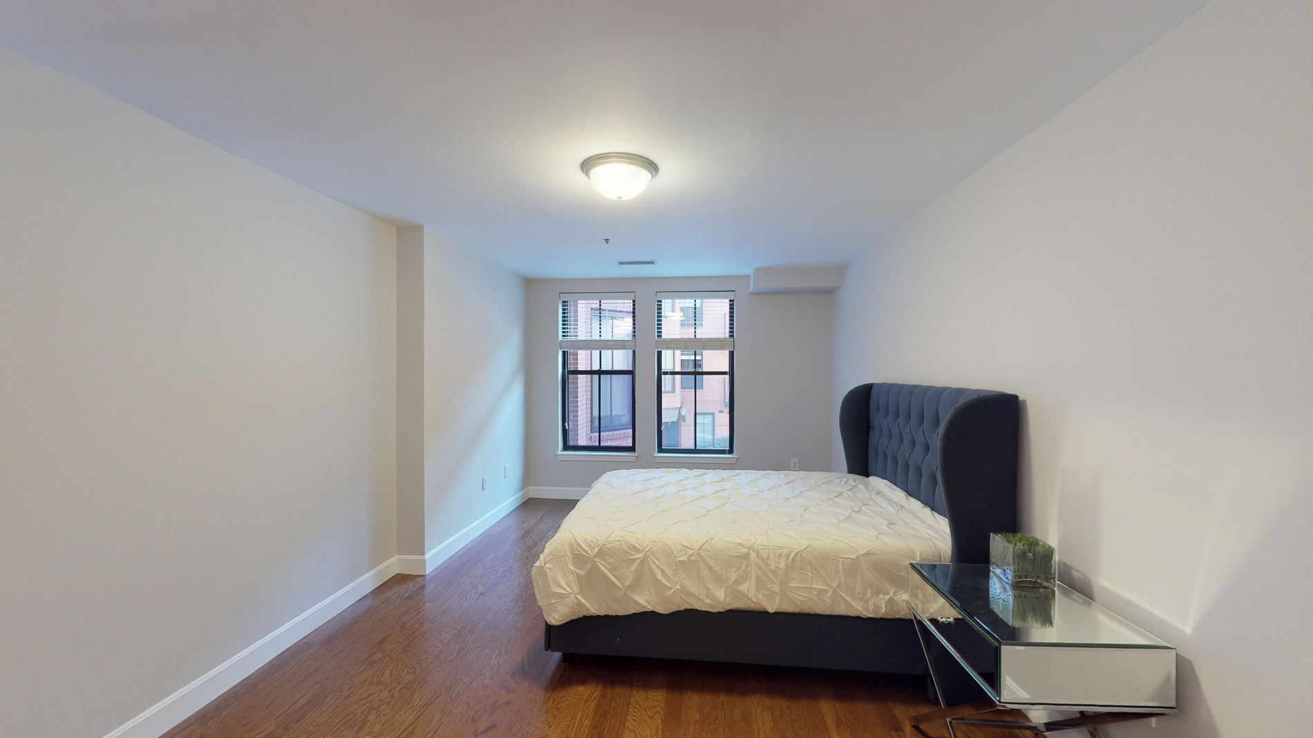 7 Harcourt St, Back Bay